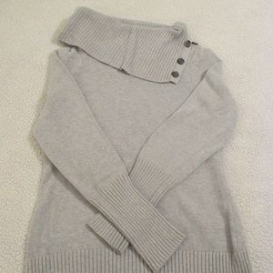 Banana Republic Gray Sweater (with buttons) Size M